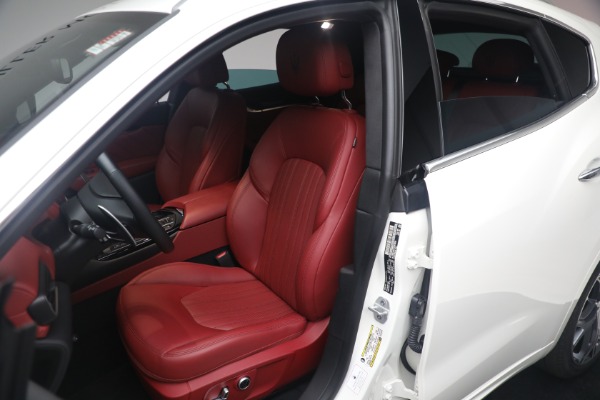 New 2023 Maserati Levante GT for sale $87,270 at Bugatti of Greenwich in Greenwich CT 06830 17