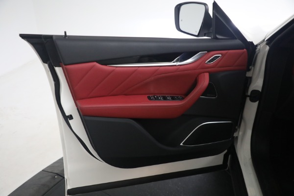 New 2023 Maserati Levante GT for sale $87,270 at Bugatti of Greenwich in Greenwich CT 06830 18