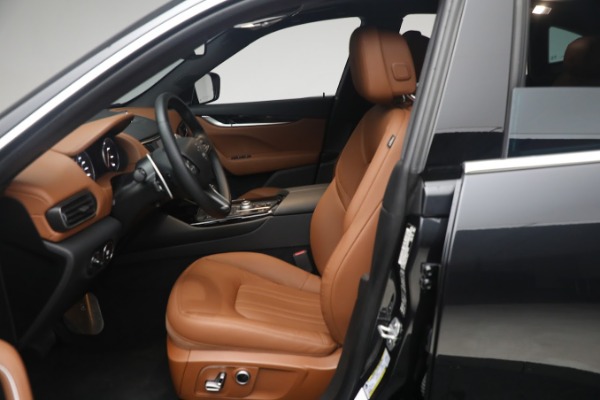 New 2023 Maserati Levante GT for sale $86,712 at Bugatti of Greenwich in Greenwich CT 06830 21