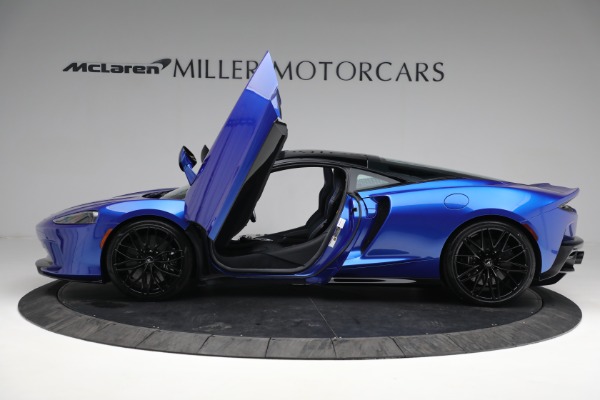 New 2023 McLaren GT Luxe for sale $229,790 at Bugatti of Greenwich in Greenwich CT 06830 13