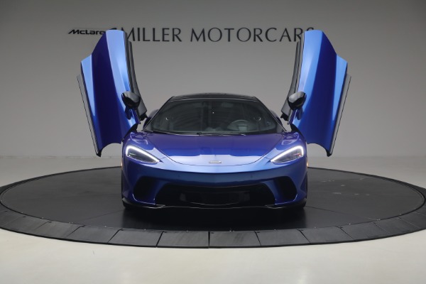 Used 2023 McLaren GT Luxe for sale $173,900 at Bugatti of Greenwich in Greenwich CT 06830 14