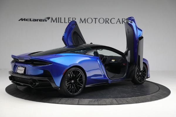 New 2023 McLaren GT Luxe for sale $229,790 at Bugatti of Greenwich in Greenwich CT 06830 15