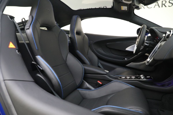 Used 2023 McLaren GT Luxe for sale $173,900 at Bugatti of Greenwich in Greenwich CT 06830 27