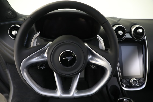 Used 2023 McLaren GT Luxe for sale $173,900 at Bugatti of Greenwich in Greenwich CT 06830 28