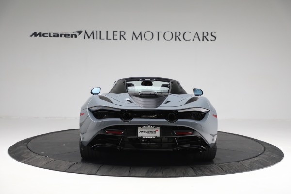 New 2022 McLaren 720S Spider Performance for sale $393,270 at Bugatti of Greenwich in Greenwich CT 06830 4