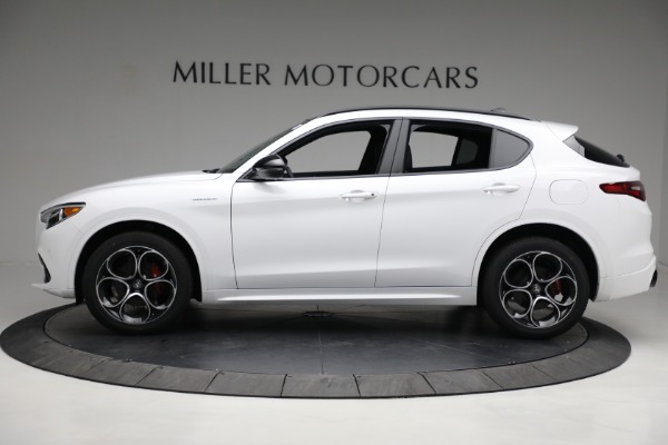 New 2022 Alfa Romeo Stelvio Veloce for sale Sold at Bugatti of Greenwich in Greenwich CT 06830 3