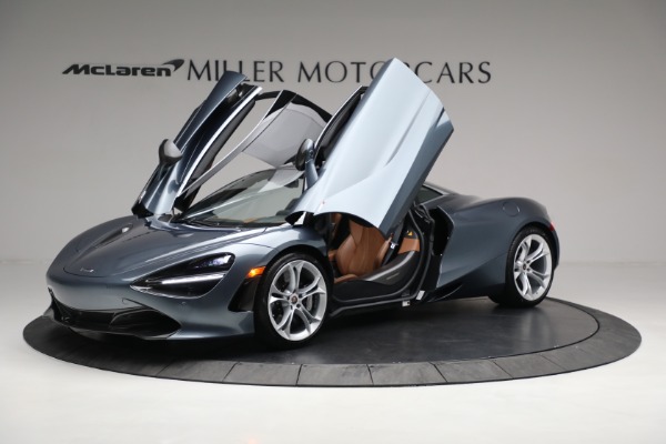 Used 2018 McLaren 720S Luxury for sale $269,900 at Bugatti of Greenwich in Greenwich CT 06830 14
