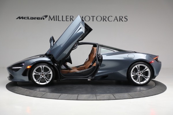 Used 2018 McLaren 720S Luxury for sale $269,900 at Bugatti of Greenwich in Greenwich CT 06830 15