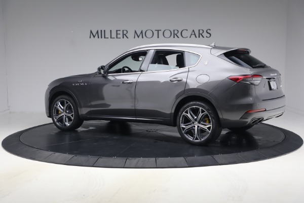 Used 2023 Maserati Levante GT for sale $39,900 at Bugatti of Greenwich in Greenwich CT 06830 4