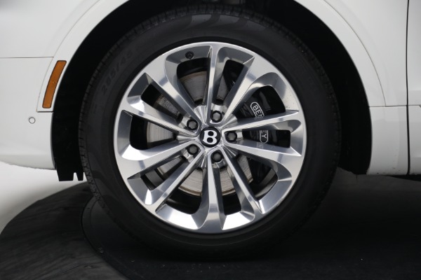 Used 2021 Bentley Bentayga Hybrid Hybrid for sale $189,900 at Bugatti of Greenwich in Greenwich CT 06830 15