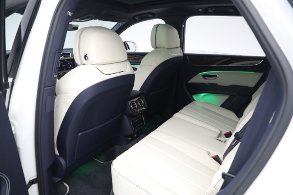 Used 2021 Bentley Bentayga Hybrid Hybrid for sale $189,900 at Bugatti of Greenwich in Greenwich CT 06830 20