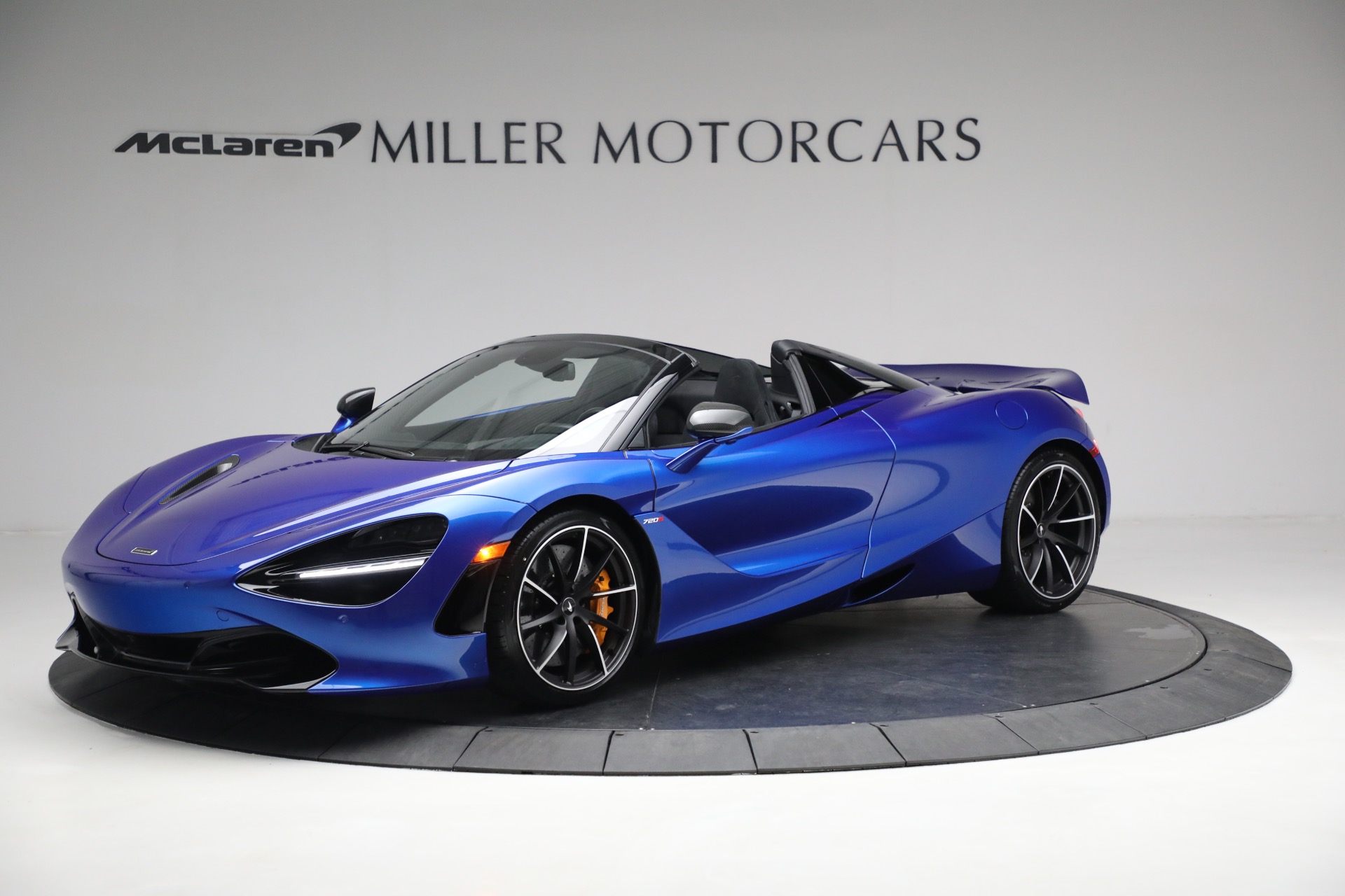 New 2023 McLaren 720S Spider Performance for sale $407,510 at Bugatti of Greenwich in Greenwich CT 06830 1