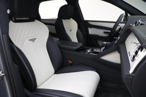 New 2023 Bentley Bentayga V8 Azure for sale $263,320 at Bugatti of Greenwich in Greenwich CT 06830 22