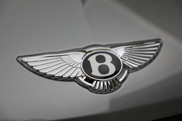 New 2023 Bentley Bentayga V8 Azure for sale $263,320 at Bugatti of Greenwich in Greenwich CT 06830 5