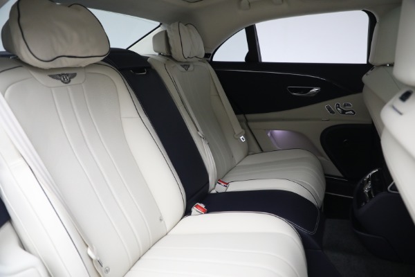 New 2023 Bentley Flying Spur Hybrid for sale $244,610 at Bugatti of Greenwich in Greenwich CT 06830 22