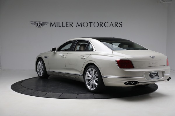 New 2023 Bentley Flying Spur V8 for sale $246,365 at Bugatti of Greenwich in Greenwich CT 06830 5