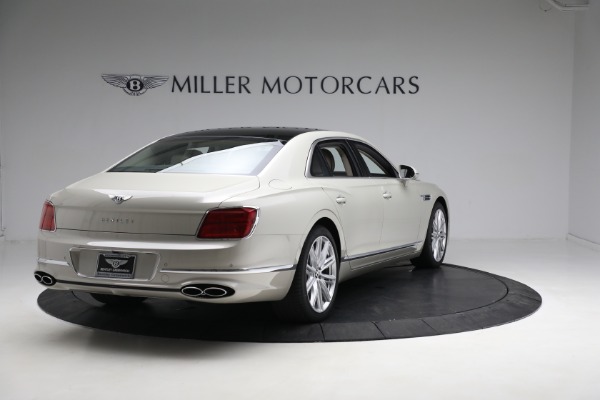 New 2023 Bentley Flying Spur V8 for sale $246,365 at Bugatti of Greenwich in Greenwich CT 06830 8