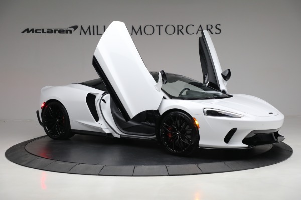 New 2023 McLaren GT Luxe for sale $222,890 at Bugatti of Greenwich in Greenwich CT 06830 23