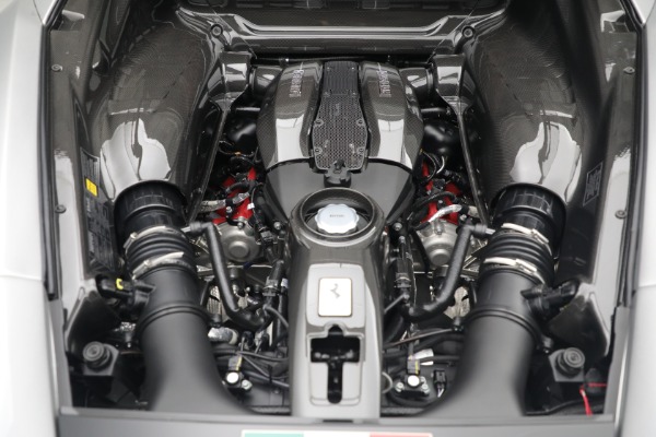 Used 2021 Ferrari F8 Tributo for sale $399,900 at Bugatti of Greenwich in Greenwich CT 06830 21