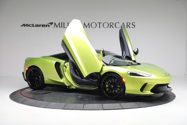 New 2023 McLaren GT Luxe for sale $234,030 at Bugatti of Greenwich in Greenwich CT 06830 22