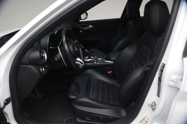 Used 2023 Alfa Romeo Giulia Estrema for sale $32,900 at Bugatti of Greenwich in Greenwich CT 06830 16