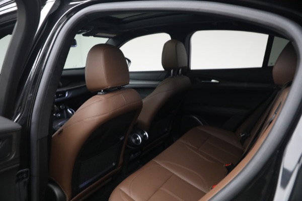 Used 2023 Alfa Romeo Stelvio Ti for sale $32,900 at Bugatti of Greenwich in Greenwich CT 06830 19