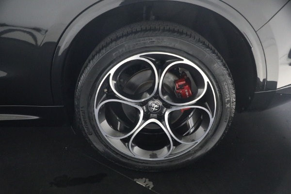 Used 2023 Alfa Romeo Stelvio Ti for sale $32,900 at Bugatti of Greenwich in Greenwich CT 06830 28