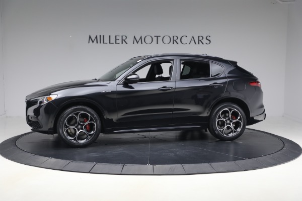 Used 2023 Alfa Romeo Stelvio Ti for sale $32,900 at Bugatti of Greenwich in Greenwich CT 06830 3