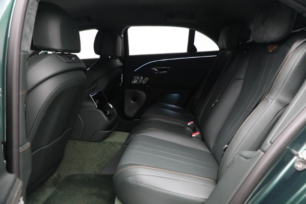 Used 2022 Bentley Flying Spur Hybrid for sale $214,900 at Bugatti of Greenwich in Greenwich CT 06830 24