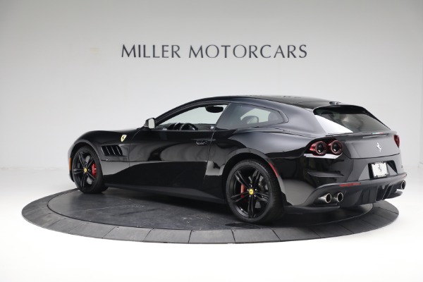 Used 2018 Ferrari GTC4Lusso for sale $227,900 at Bugatti of Greenwich in Greenwich CT 06830 4
