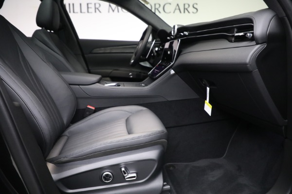 New 2023 Maserati Grecale Modena for sale $77,295 at Bugatti of Greenwich in Greenwich CT 06830 22
