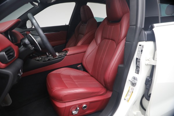 Used 2023 Maserati Levante GT for sale $46,900 at Bugatti of Greenwich in Greenwich CT 06830 15
