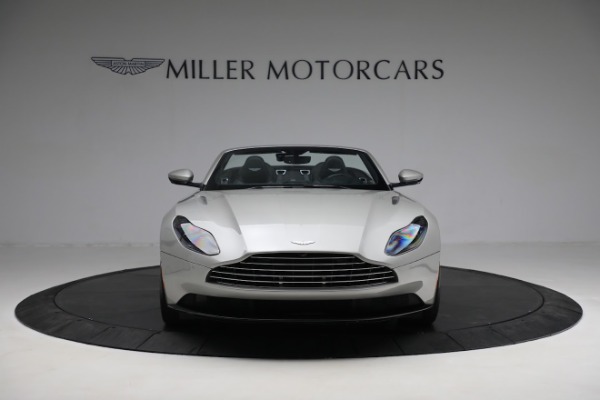 Used 2019 Aston Martin DB11 Volante for sale $141,900 at Bugatti of Greenwich in Greenwich CT 06830 11