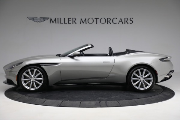 Used 2019 Aston Martin DB11 Volante for sale $141,900 at Bugatti of Greenwich in Greenwich CT 06830 2