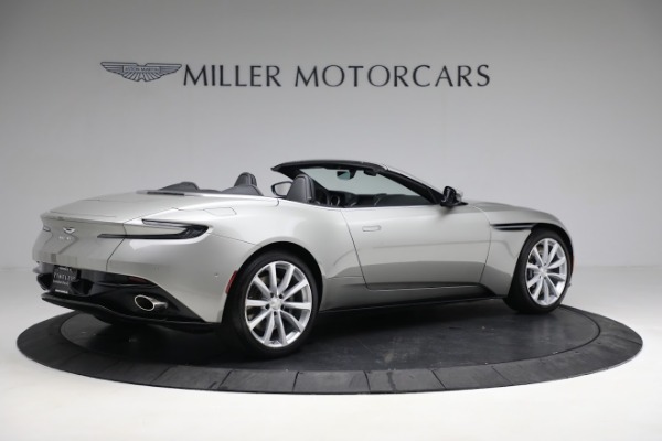 Used 2019 Aston Martin DB11 Volante for sale $141,900 at Bugatti of Greenwich in Greenwich CT 06830 7