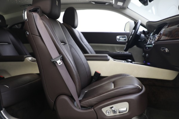 Used 2014 Rolls-Royce Wraith for sale $158,900 at Bugatti of Greenwich in Greenwich CT 06830 20