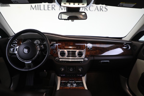Used 2014 Rolls-Royce Wraith for sale $158,900 at Bugatti of Greenwich in Greenwich CT 06830 4