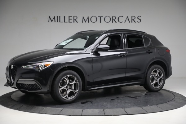 New 2023 Alfa Romeo Stelvio Sprint for sale Sold at Bugatti of Greenwich in Greenwich CT 06830 2