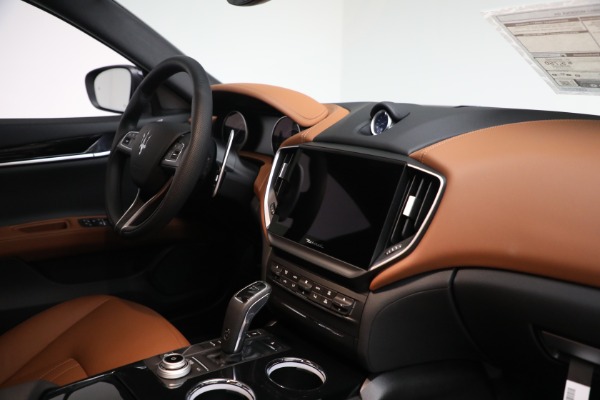 New 2023 Maserati Ghibli Modena Q4 for sale $103,455 at Bugatti of Greenwich in Greenwich CT 06830 19