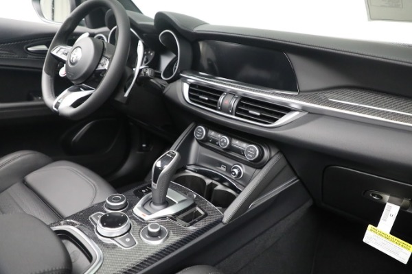 New 2023 Alfa Romeo Stelvio Quadrifoglio for sale $87,460 at Bugatti of Greenwich in Greenwich CT 06830 23