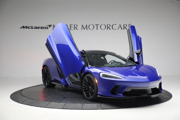 New 2023 McLaren GT Luxe for sale Sold at Bugatti of Greenwich in Greenwich CT 06830 16