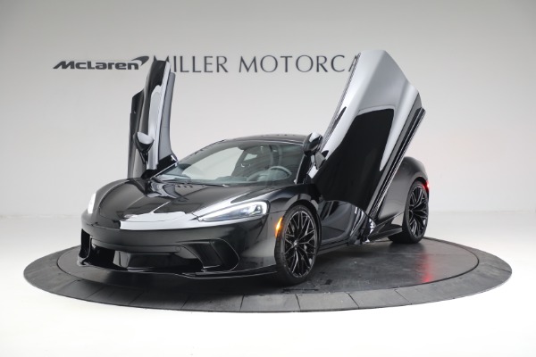 New 2023 McLaren GT Luxe for sale $218,290 at Bugatti of Greenwich in Greenwich CT 06830 20