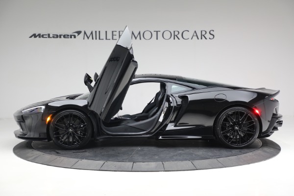 New 2023 McLaren GT Luxe for sale Sold at Bugatti of Greenwich in Greenwich CT 06830 21