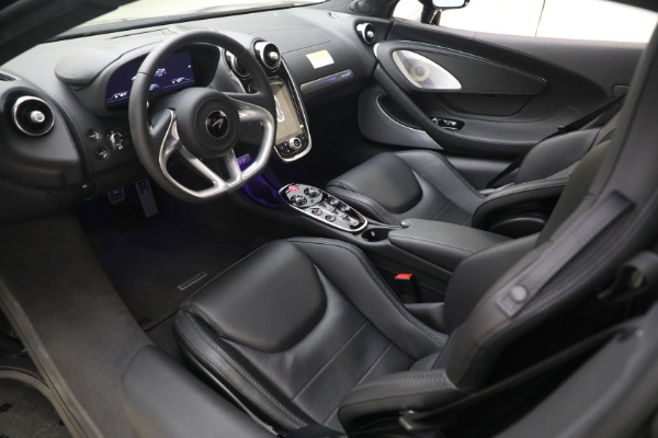 New 2023 McLaren GT Luxe for sale $218,290 at Bugatti of Greenwich in Greenwich CT 06830 27