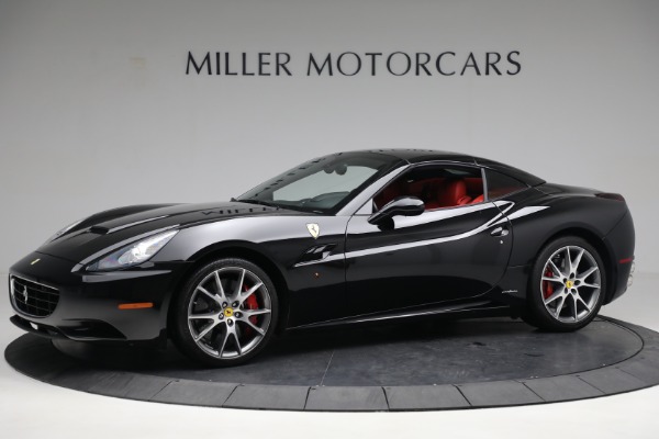 Used 2013 Ferrari California 30 for sale Sold at Bugatti of Greenwich in Greenwich CT 06830 13