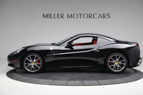 Used 2013 Ferrari California 30 for sale Sold at Bugatti of Greenwich in Greenwich CT 06830 14