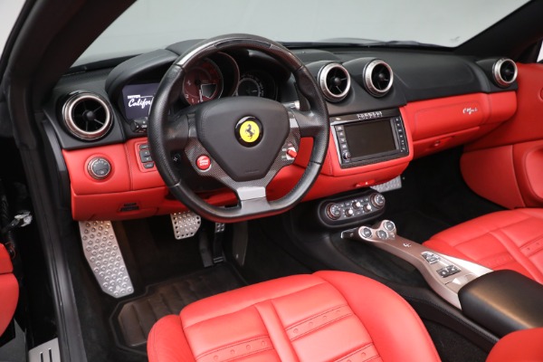 Used 2013 Ferrari California 30 for sale $134,900 at Bugatti of Greenwich in Greenwich CT 06830 19