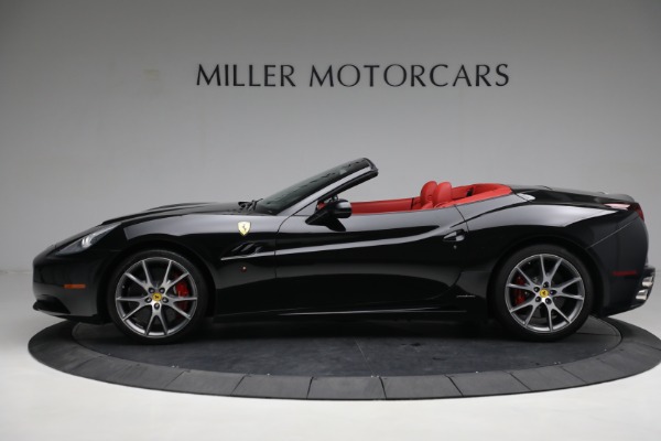 Used 2013 Ferrari California 30 for sale Sold at Bugatti of Greenwich in Greenwich CT 06830 3