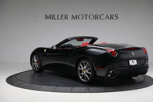 Used 2013 Ferrari California 30 for sale $134,900 at Bugatti of Greenwich in Greenwich CT 06830 5