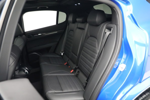 New 2023 Alfa Romeo Stelvio Quadrifoglio for sale $79,900 at Bugatti of Greenwich in Greenwich CT 06830 16